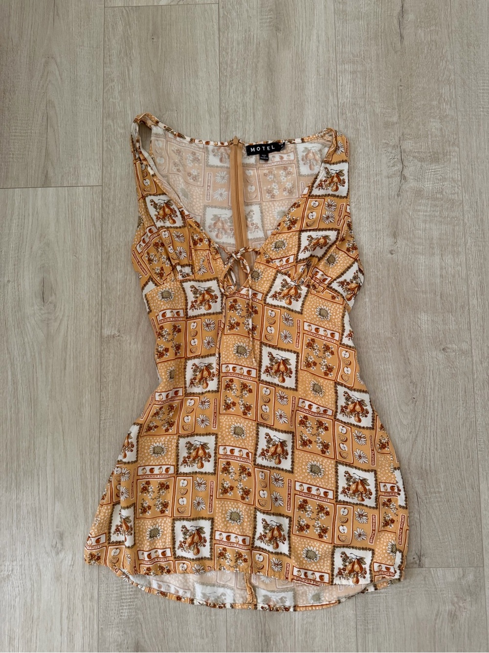 Motel Floral Tie-Front Dress